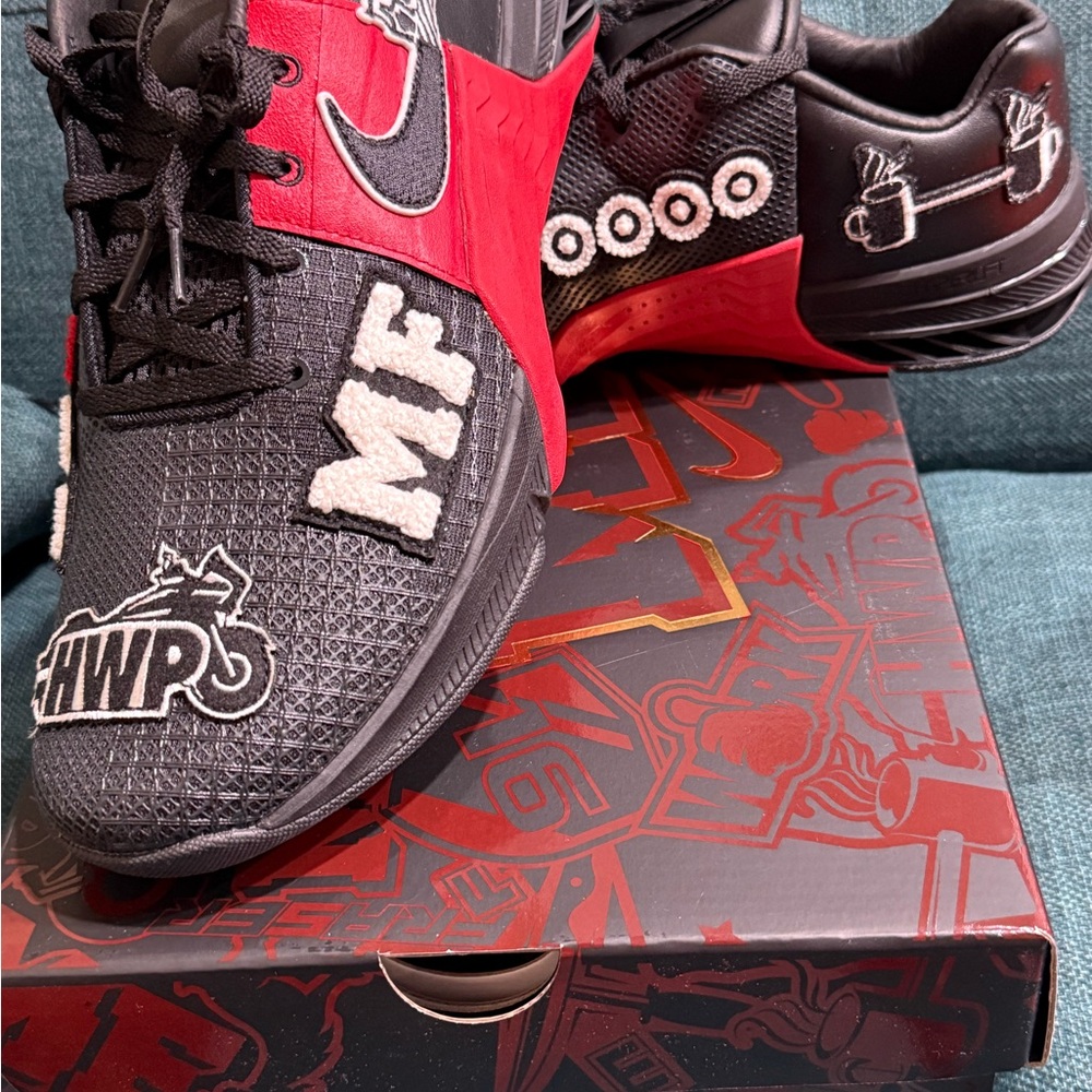 Nike Metcon Red and Black Trainers
